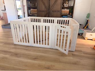 Dog playpen