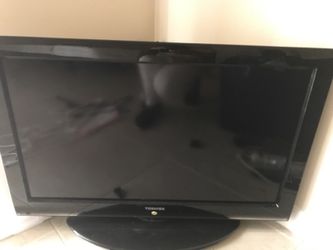 32’ Toshiba Television