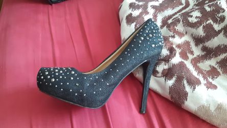 Heels - Shoe Size 9