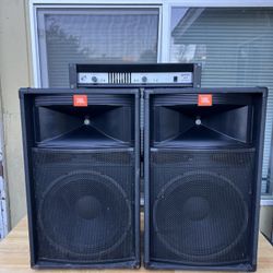 15” JBL TR Series With 1200Watts Amp