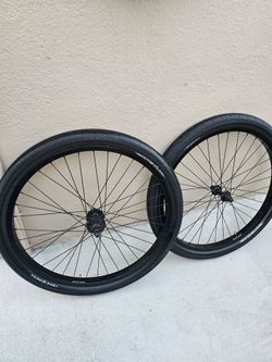 FIT BIKECO wheel set w tire size 26