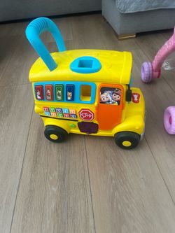 Bus walker