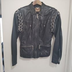 Vintage Woman's Med Leather H-D Moto Jacket/Coat