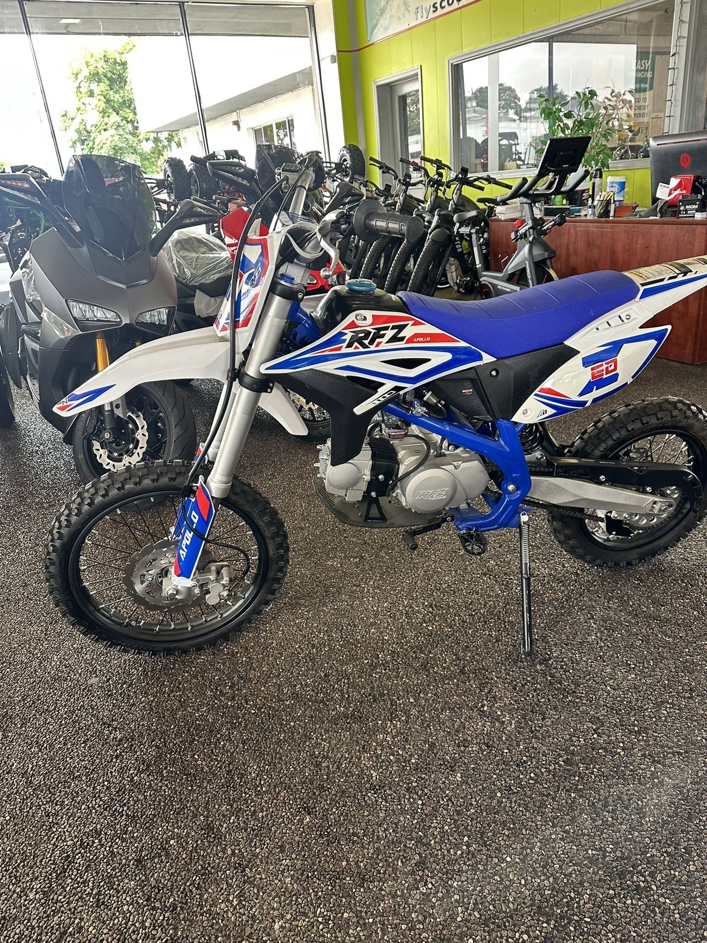 Apollo Z20 RFZ 125cc Dirt Bike Pit Bike Blue/White Color