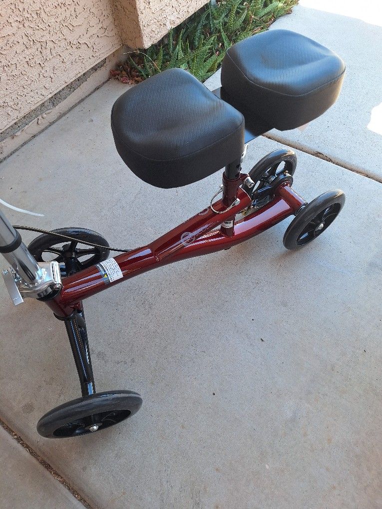 Knew Scooter, Burgundy Color