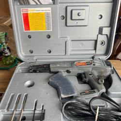 Pistola De Tornillos En Tiras  Eléctrica 