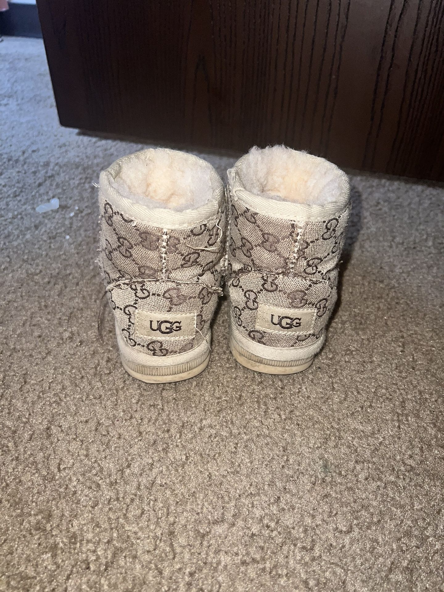 Brown Custom LV Ugg Boots for Sale in Philadelphia, PA - OfferUp