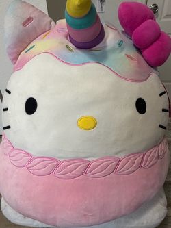 Hello Kitty Squishmallow