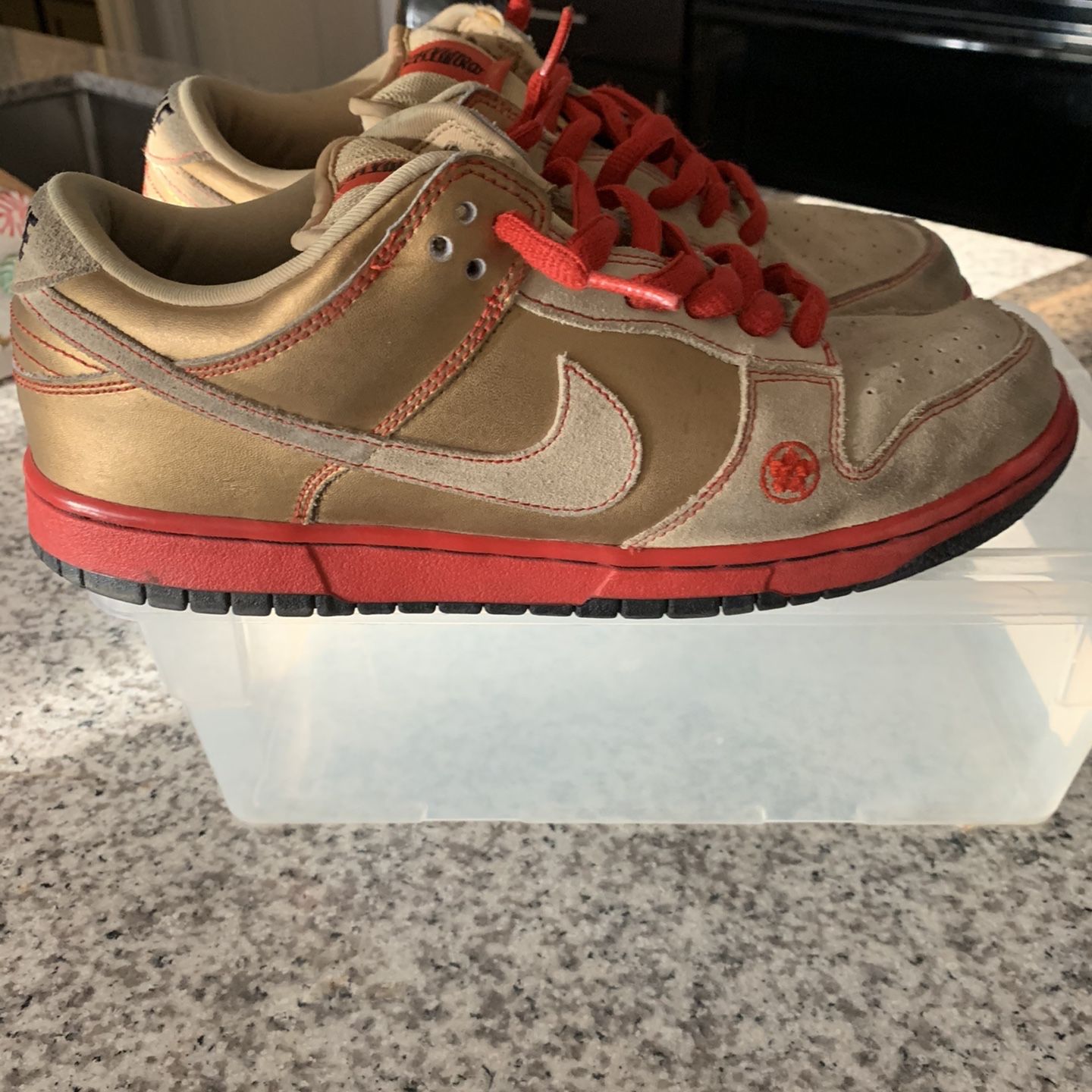 Nike Sb Dunk Low “Money Cat” for Sale in San Antonio, TX - OfferUp