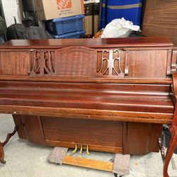 Kimball piano