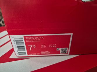 Women's Nike shox