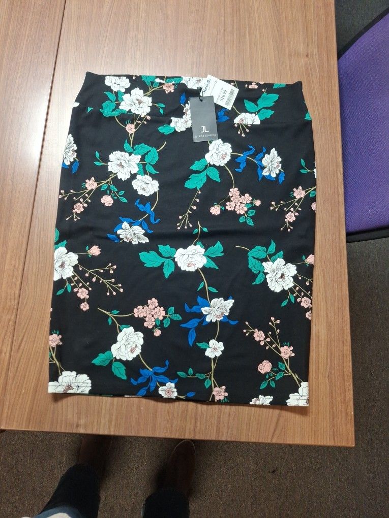Pencil skirt Knee Lenght Flowered Soft Fabric