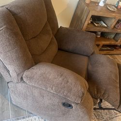 Rocker  Recliner, Chocolate 
