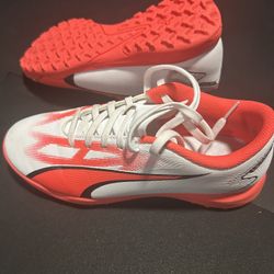 Indoor Soccer Shoes 