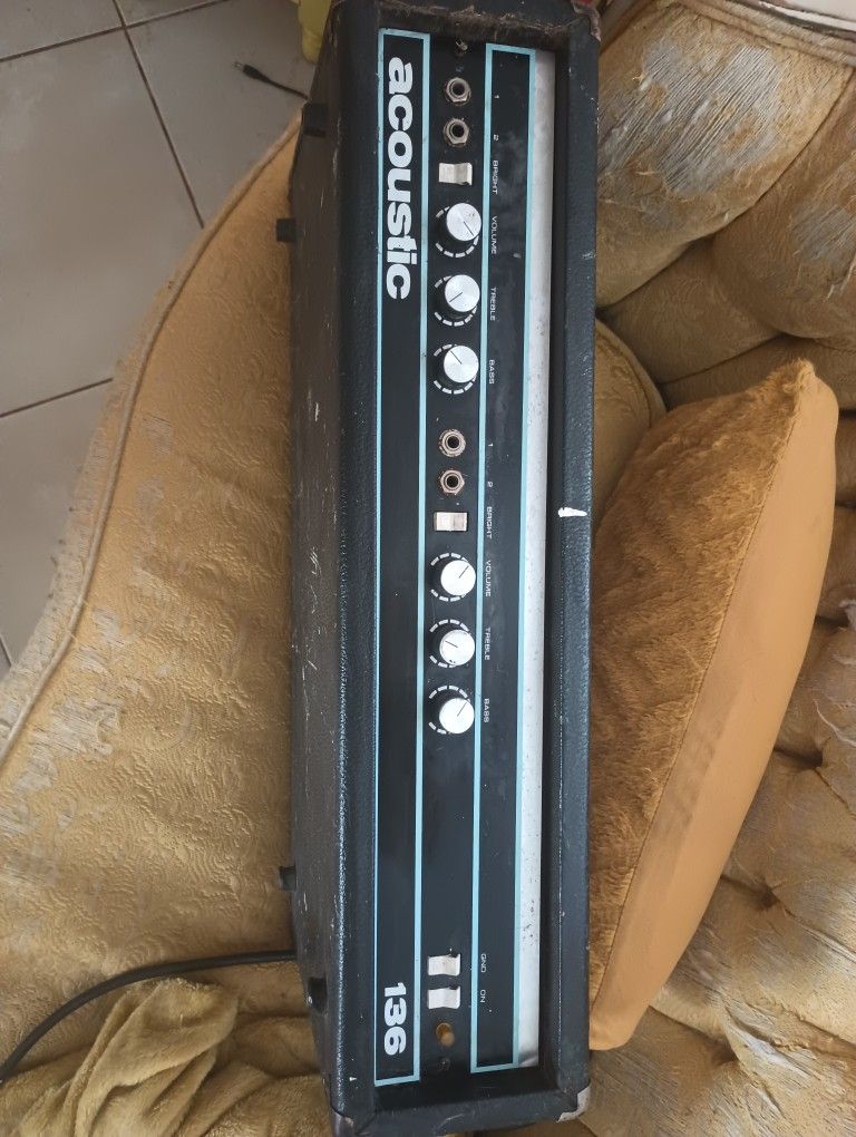 Acoustic Control Corp Model 136 Guitar Amp