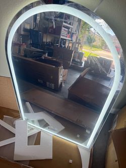 Arched LED Bathroom Mirror – Lighted Vanity Mirror