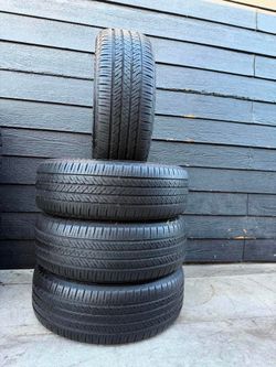 235/60/18 Bridgestone
