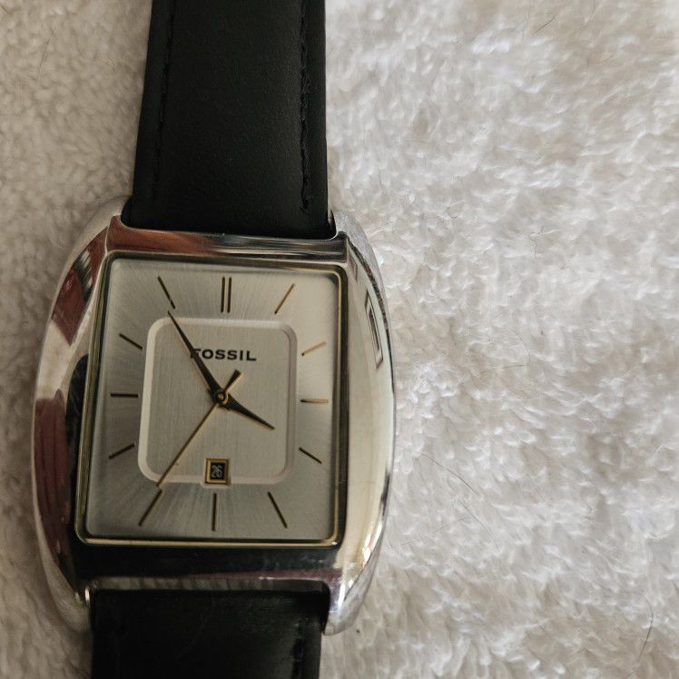 Vintage Fossil Wrist- Watch