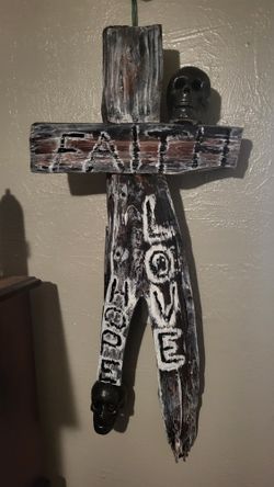 27" Cedar Cross Of Love, Hope, And Faith. It Also Displays 2 Ceramic Skulls.. Nice Piece. 