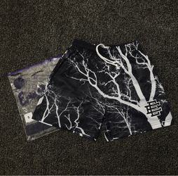 EE short size small