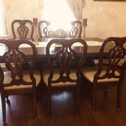 Dining Set 1 Table 6 Chairs 2 Leafs