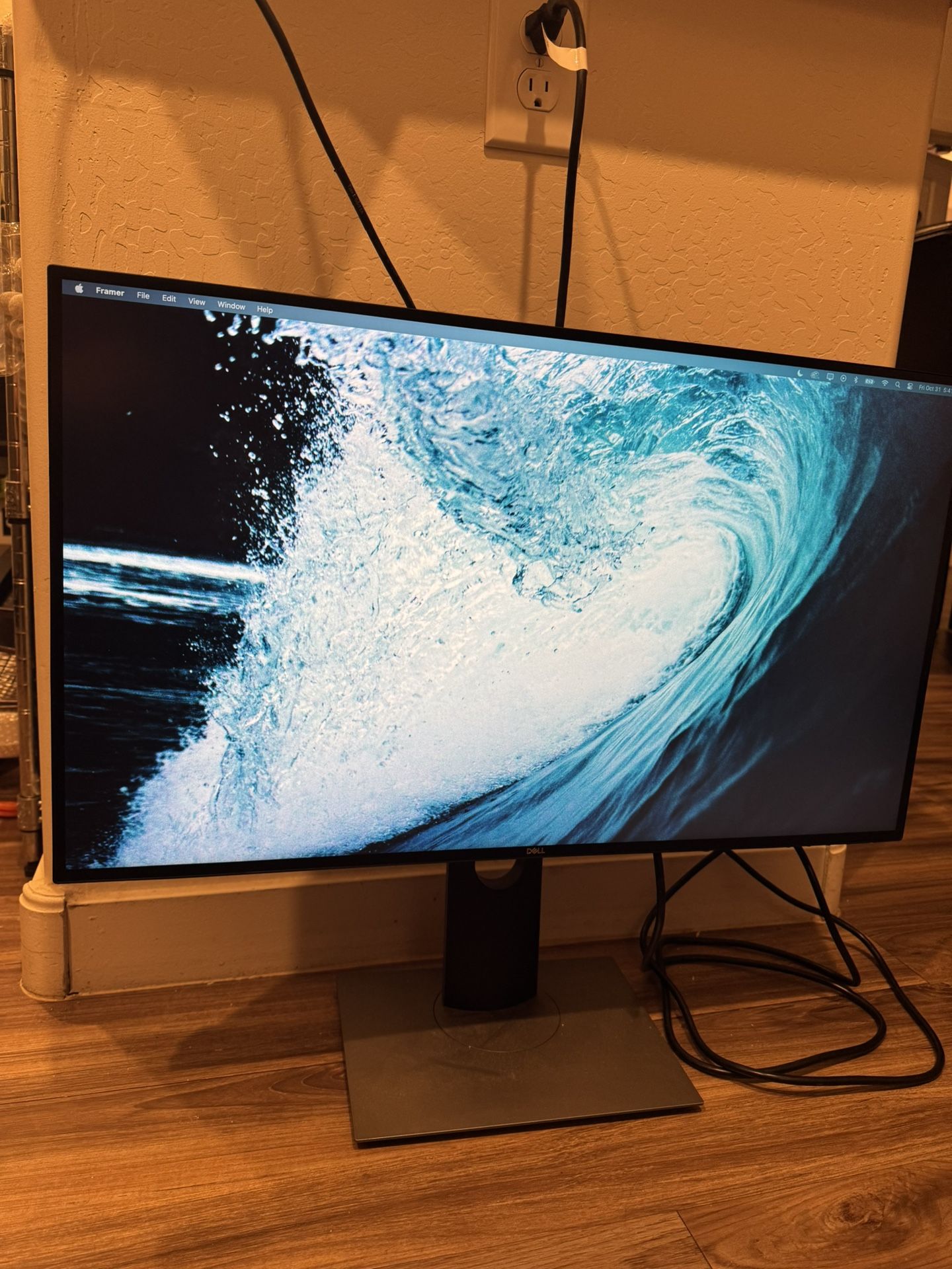2x Dell UltraSharp 27" LCD LED Monitor - 3840 x 2160 4K Display - 60 Hz Refresh Rate
