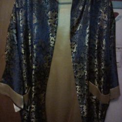 Hand Made Silk Robe From China 