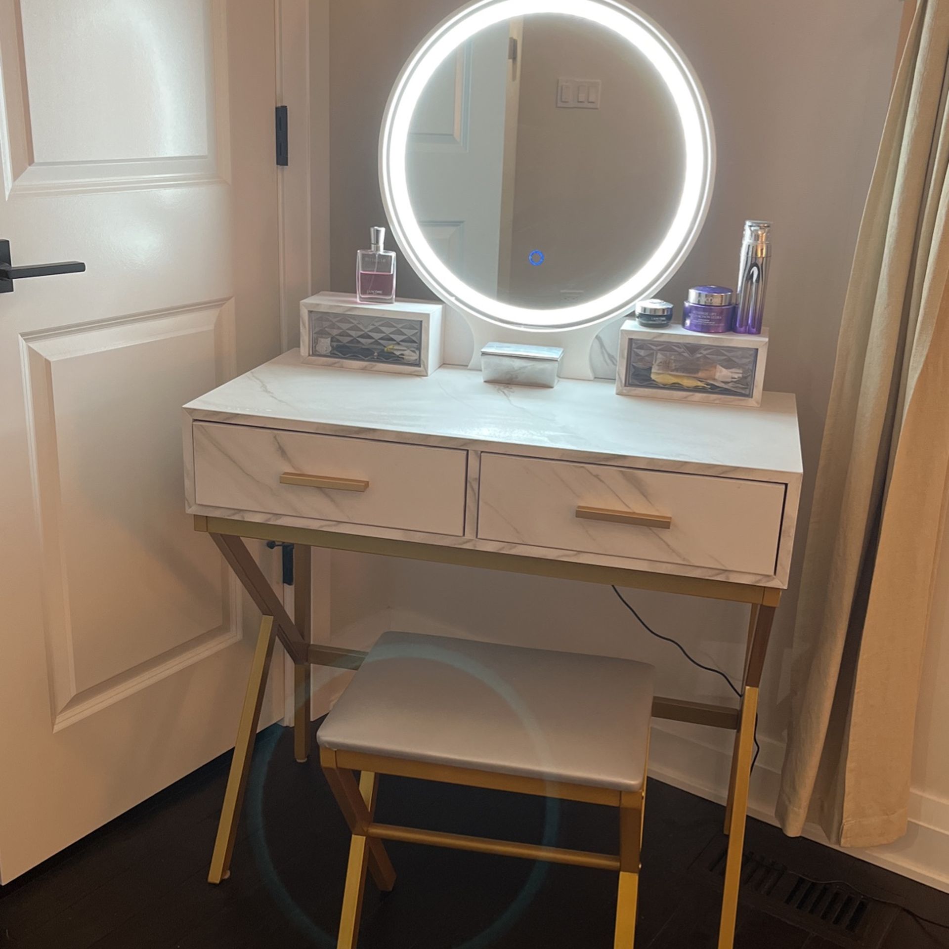 Vanity And Stool (make Up Items Not Included ) 