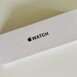 Apple Smart Watch SE (2nd Gen) 44mm, GPS, Starlight! Brand New Sealed 