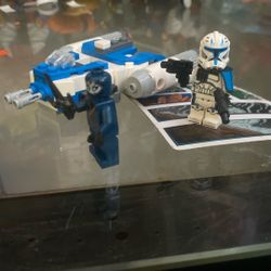 Small Lego Star Wars / random Lego Mini Figured 