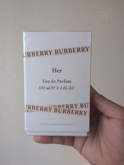 Burberry Her - Women's Perfume