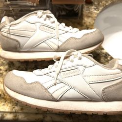 REEBOK 👟
