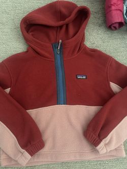 Patagonia 1/2 Zip Sweater Size Small