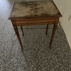 Vintage End Table 