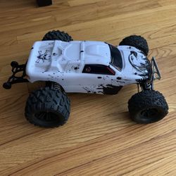 Traxxas Rustler VXL 2wd