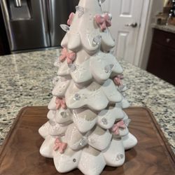 Gorgeous LED White Ceramic Christmas Lights Up