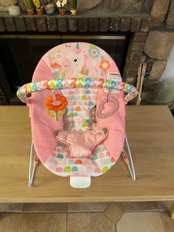 Bouncy seat for baby