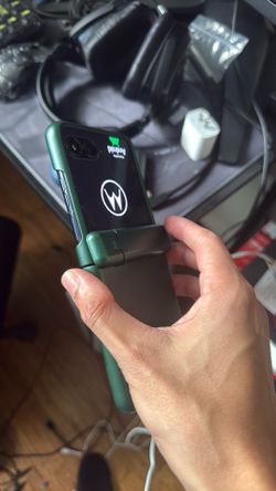 Razr plus 2024