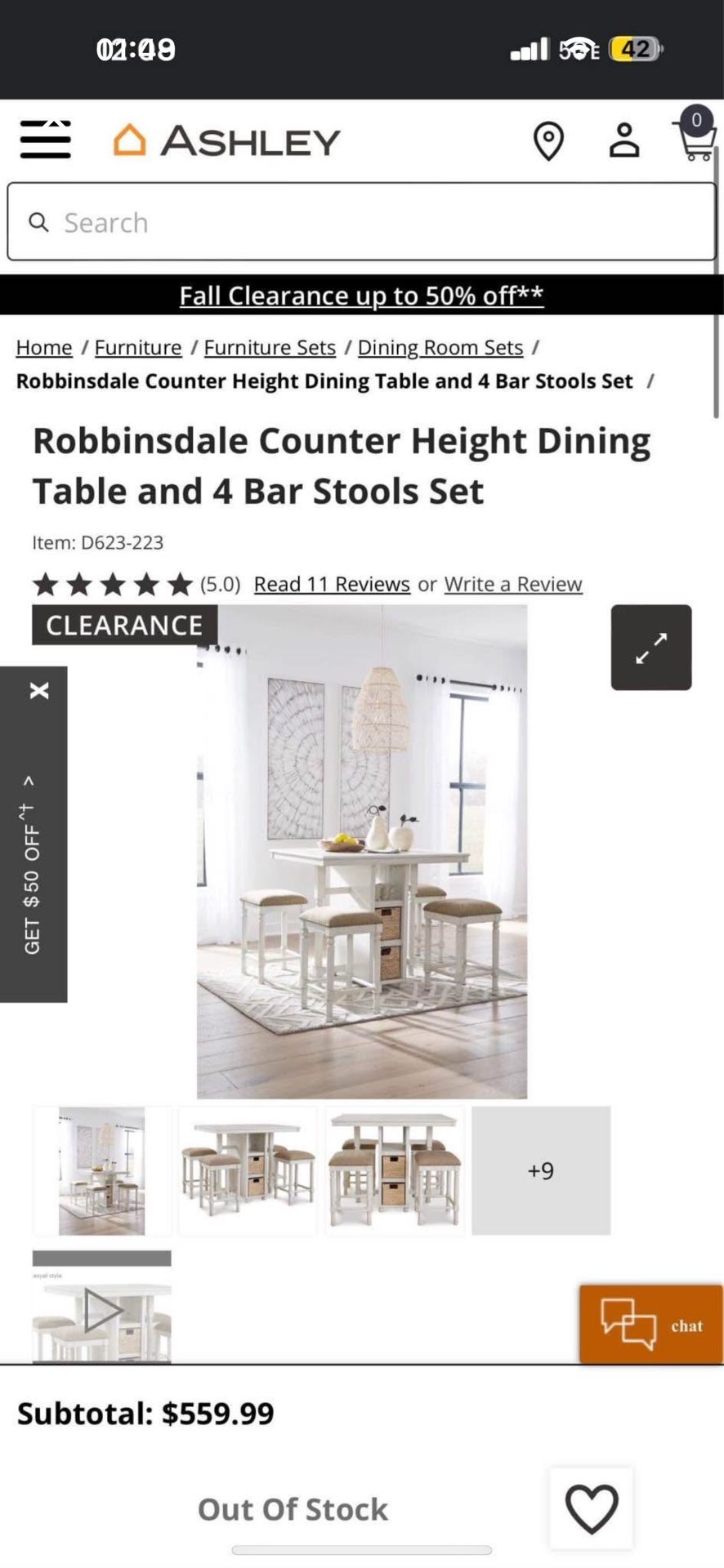 Compact table with chairs