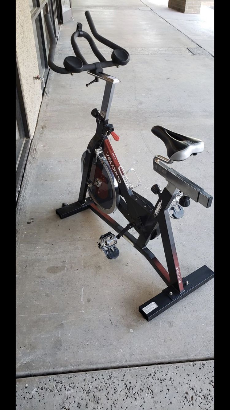 Bladez velopro cheap spin bike