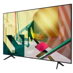 Samsung - 85" Class Q70T Series QLED 4K UHD Smart Tizen TV