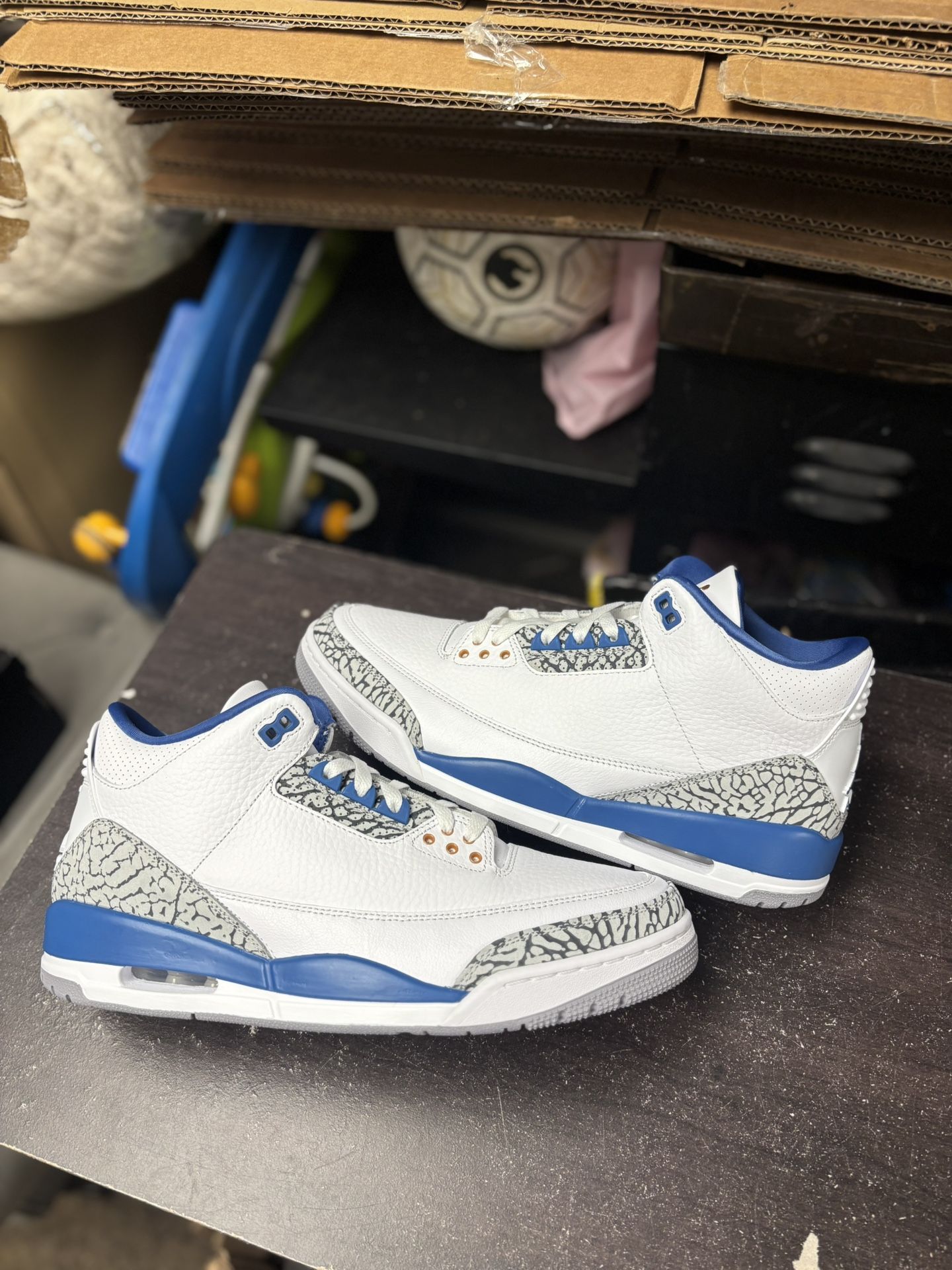 Air Jordan 3 Wizards