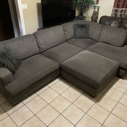 🩶✨Beautiful 3pc Sectional Sofa Set in Grey