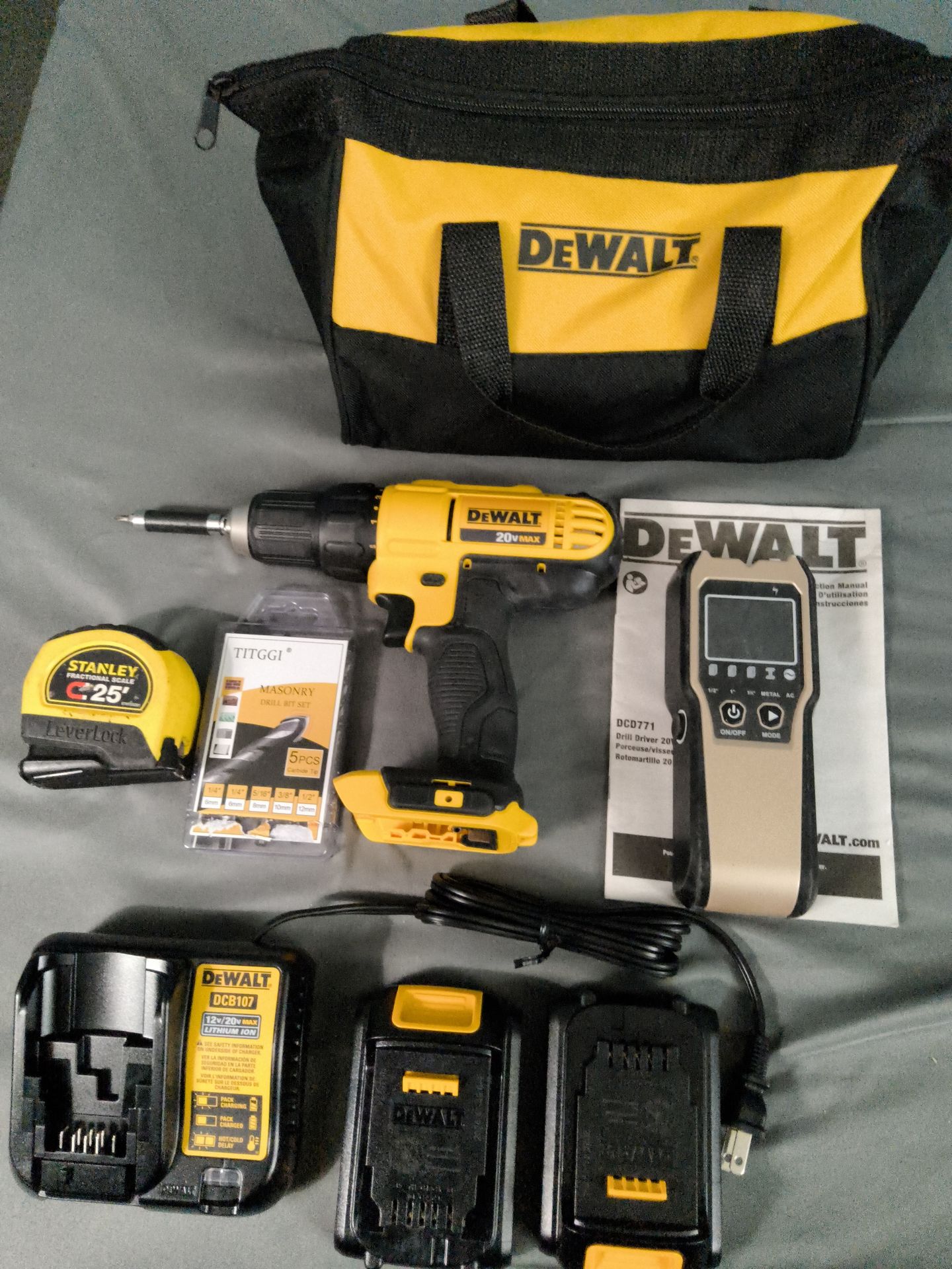 Dewalt Drill 20v max