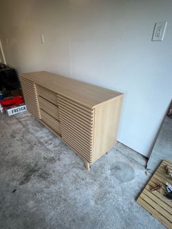 Tv Stand/ Console