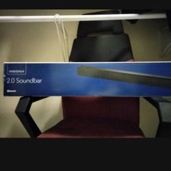 Insignia Bluetooth Speaker 