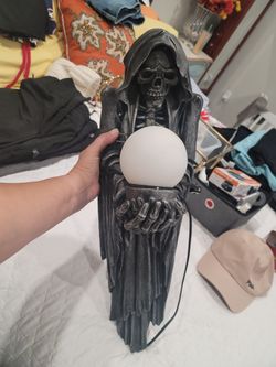 Skeleton Light