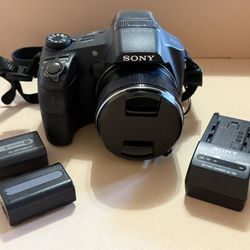 SONY  DSC-HX200V CYBER-SHOT CAMERA