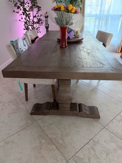 Farmhouse Wood Dining Table with Pedestal Base