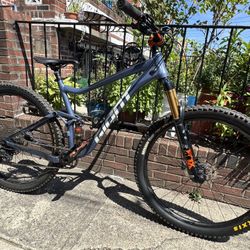 Giant Trance 2021 L 29”